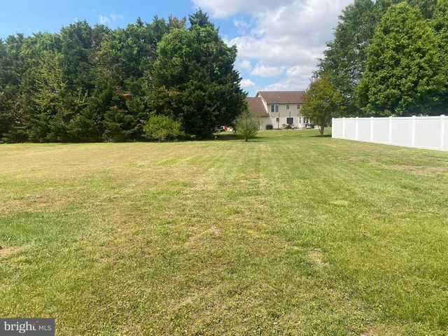 511 N WINDING BROOKE DR, Seaford, DE 19973