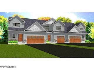 24 Hill Crest Ln Unit 7, Lake George, NY 12845