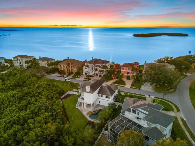 2002 ALEXIS COURT, Tarpon Springs, FL 34689