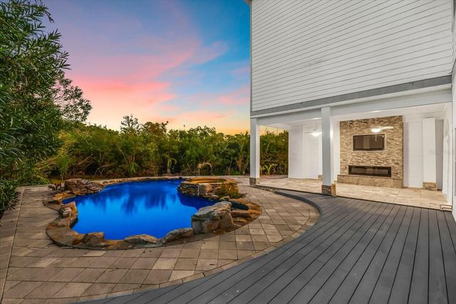 2002 ALEXIS COURT, Tarpon Springs, FL 34689