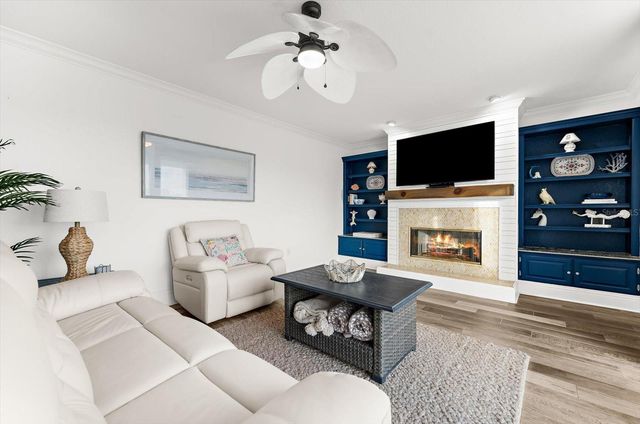 2002 ALEXIS COURT, Tarpon Springs, FL 34689