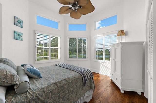 2002 ALEXIS COURT, Tarpon Springs, FL 34689