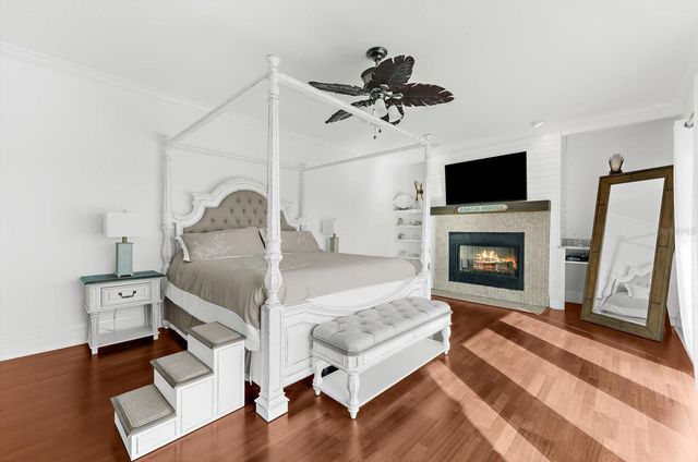 2002 ALEXIS COURT, Tarpon Springs, FL 34689