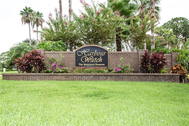 2002 ALEXIS COURT, Tarpon Springs, FL 34689