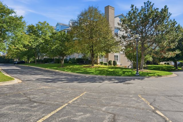 1267 W Lake Street 104, Addison, IL 60101