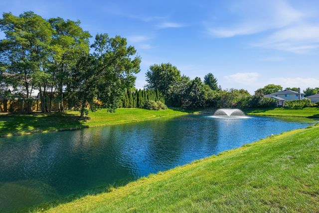 1267 W Lake Street 104, Addison, IL 60101