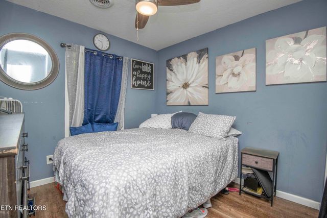 8532 Three Points Rd, Knoxville, TN 37924