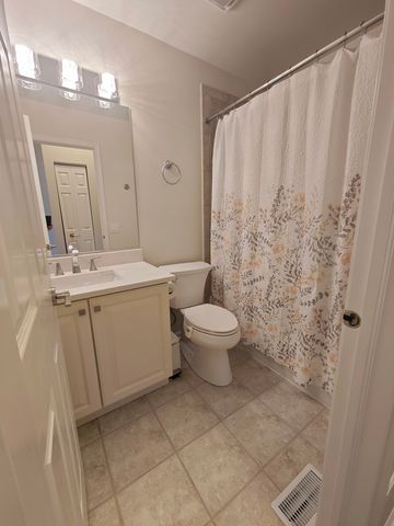 723 Prestwick Lane, Wheeling, IL 60090