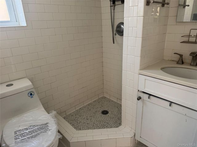 251 W Broadway 210, Long Beach, NY 11561