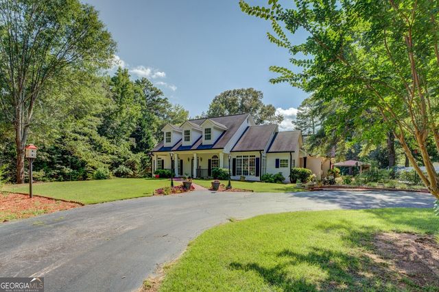 353 Crowell Road N, Covington, GA 30014