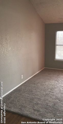 515 Humble Ave Apt 106, San Antonio, TX 78225