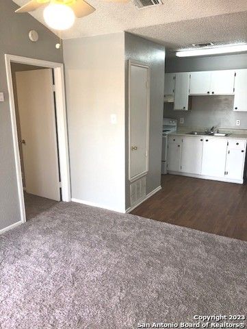 515 Humble Ave Apt 106, San Antonio, TX 78225