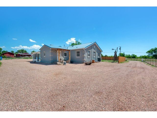 445 G St, Penrose, CO 81240