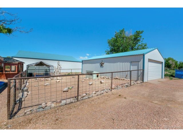 445 G St, Penrose, CO 81240