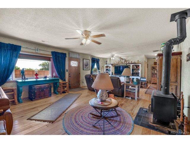 445 G St, Penrose, CO 81240