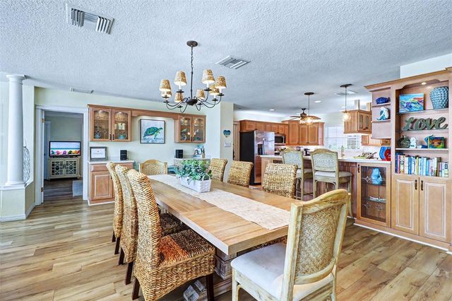 495 HARBOR DRIVE S, Indian Rocks Beach, FL 33785