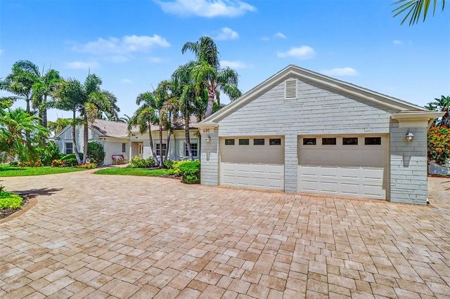 495 HARBOR DRIVE S, Indian Rocks Beach, FL 33785