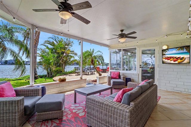 495 HARBOR DRIVE S, Indian Rocks Beach, FL 33785