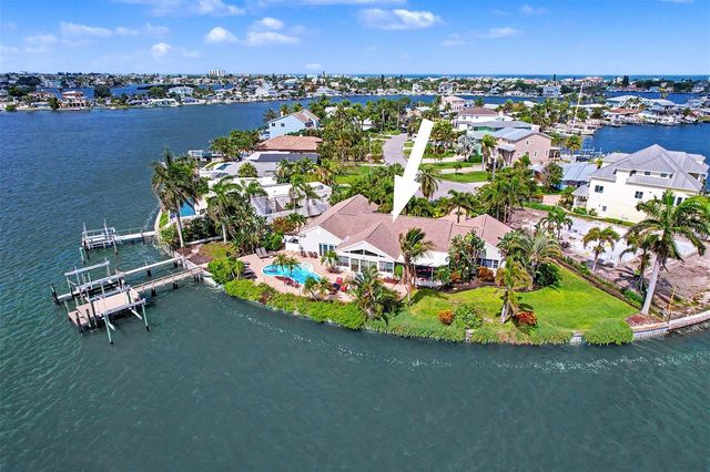 495 HARBOR DRIVE S, Indian Rocks Beach, FL 33785