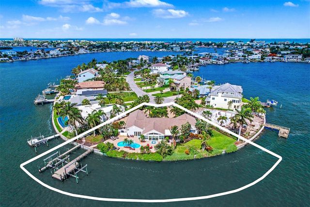 495 HARBOR DRIVE S, Indian Rocks Beach, FL 33785