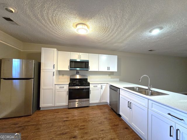 227 Quail Run, Roswell, GA 30076