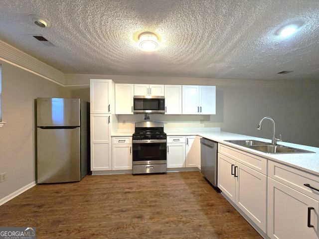 227 Quail Run, Roswell, GA 30076