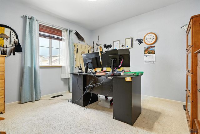 636 EARLEEN ST, Rapid City, SD 57701