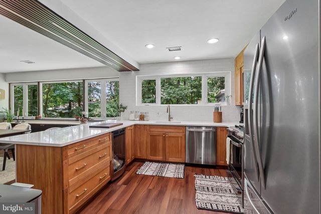 939 NORTH AVE, Springfield, PA 19064