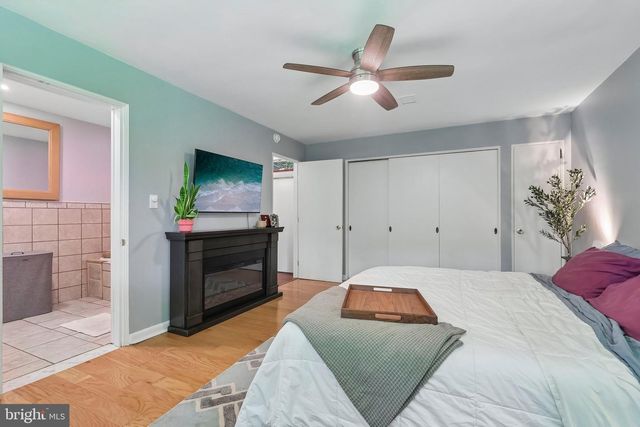 939 NORTH AVE, Springfield, PA 19064