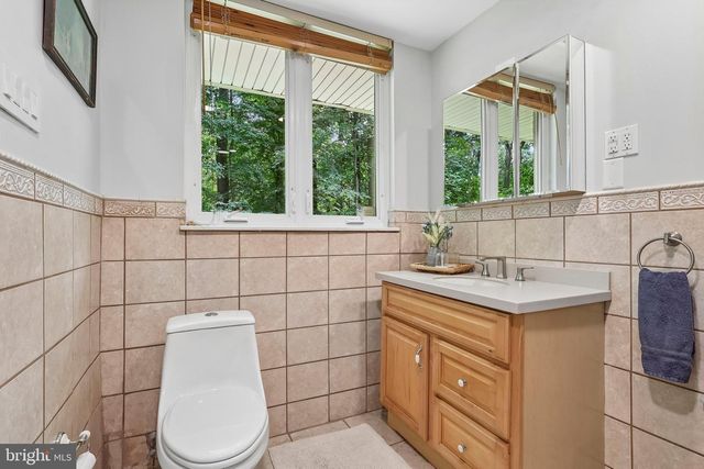 939 NORTH AVE, Springfield, PA 19064