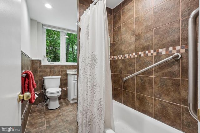 939 NORTH AVE, Springfield, PA 19064