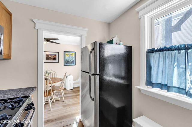 302 Deal Lake Drive 18, Asbury Park, NJ 07712