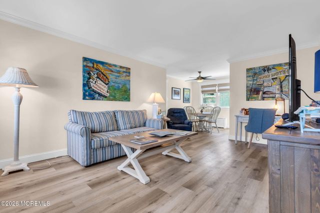 302 Deal Lake Drive 18, Asbury Park, NJ 07712