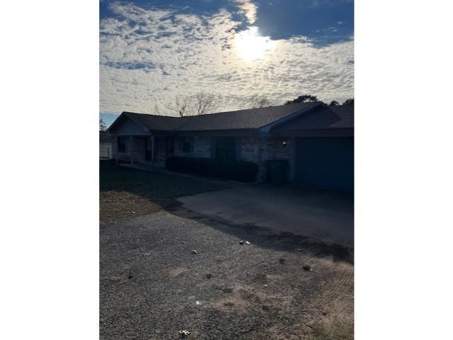 2001 Mount Pleasant Rd, Hallsville, TX 75650