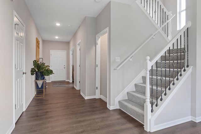 6714 E 103rd Lane, Crown Point, IN 46307