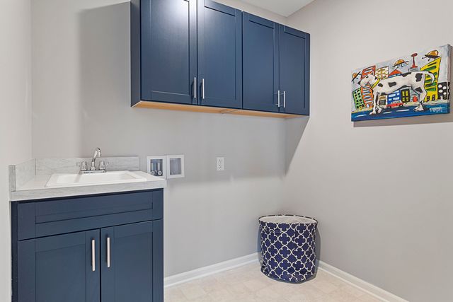 6714 E 103rd Lane, Crown Point, IN 46307