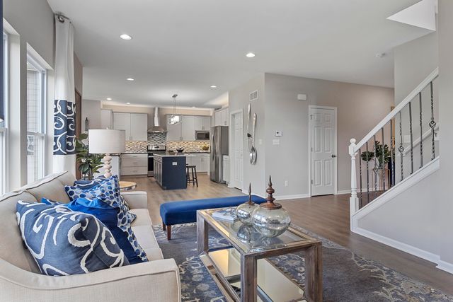 6714 E 103rd Lane, Crown Point, IN 46307