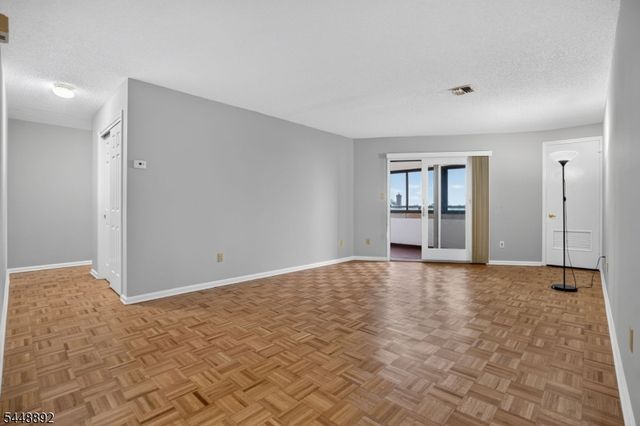 41 Wilson Ave, Newark City, NJ 07105