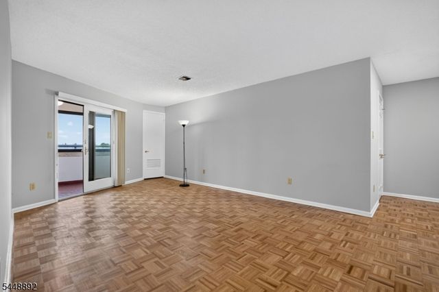 41 Wilson Ave, Newark City, NJ 07105