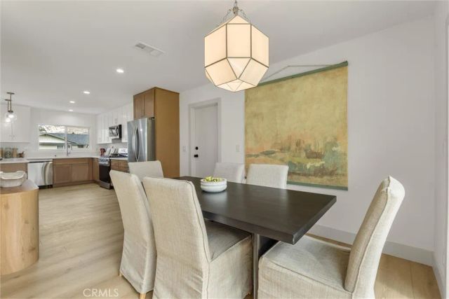 192 Dorena, Newbury Park, CA 91320