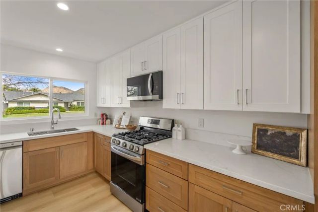 192 Dorena, Newbury Park, CA 91320