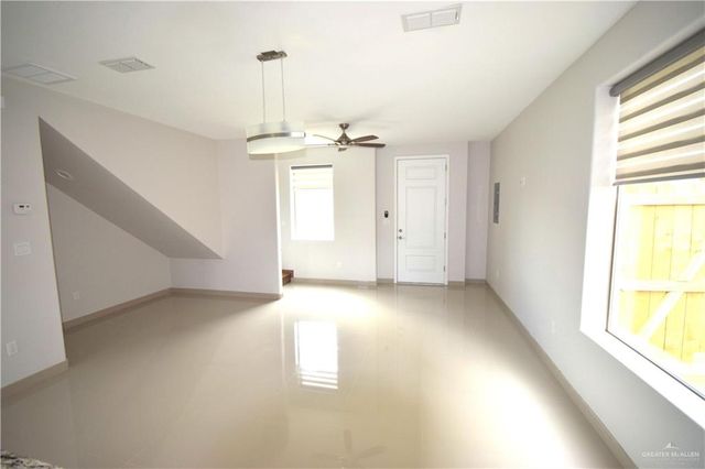 1202 Upas Drive, Edinburg, TX 78541