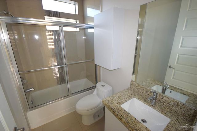 1202 Upas Drive, Edinburg, TX 78541