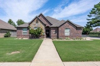 4401 Canopy Meadows Drive, Rogers, AR 72758