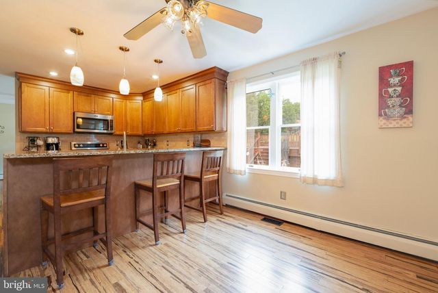 50 CIDER MILL RD, Mertztown, PA 19539