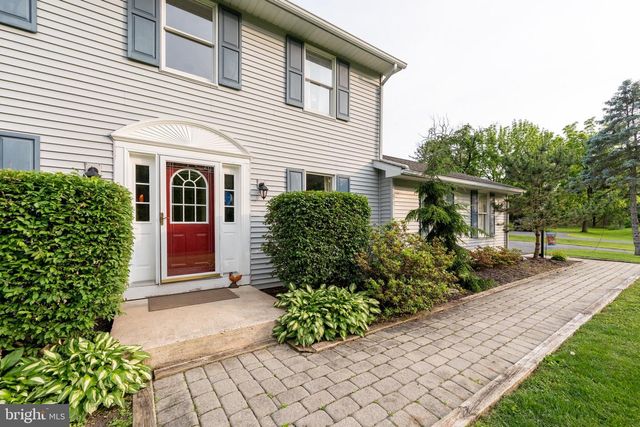 50 CIDER MILL RD, Mertztown, PA 19539