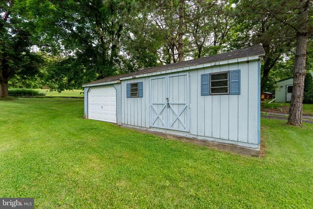 50 CIDER MILL RD, Mertztown, PA 19539