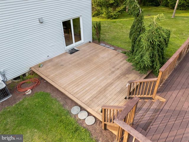 50 CIDER MILL RD, Mertztown, PA 19539