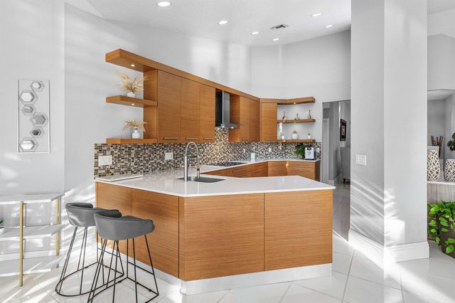 20376 Hacienda Court, Boca Raton, FL 33498