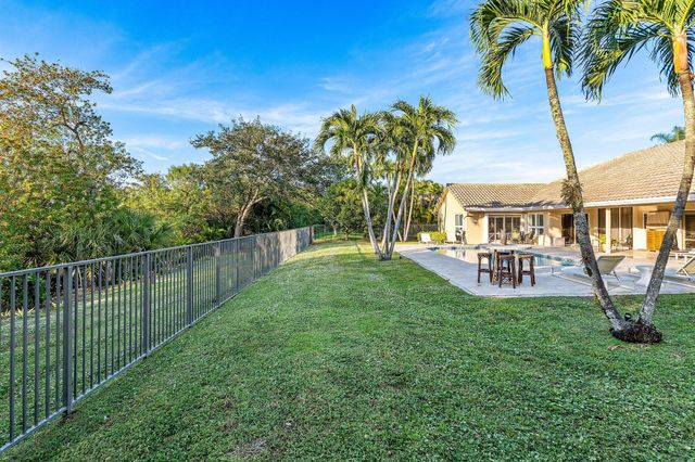 20376 Hacienda Court, Boca Raton, FL 33498